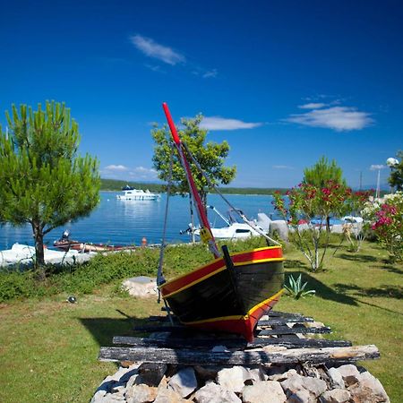 Krk Mobile Homes Klimno Luaran gambar