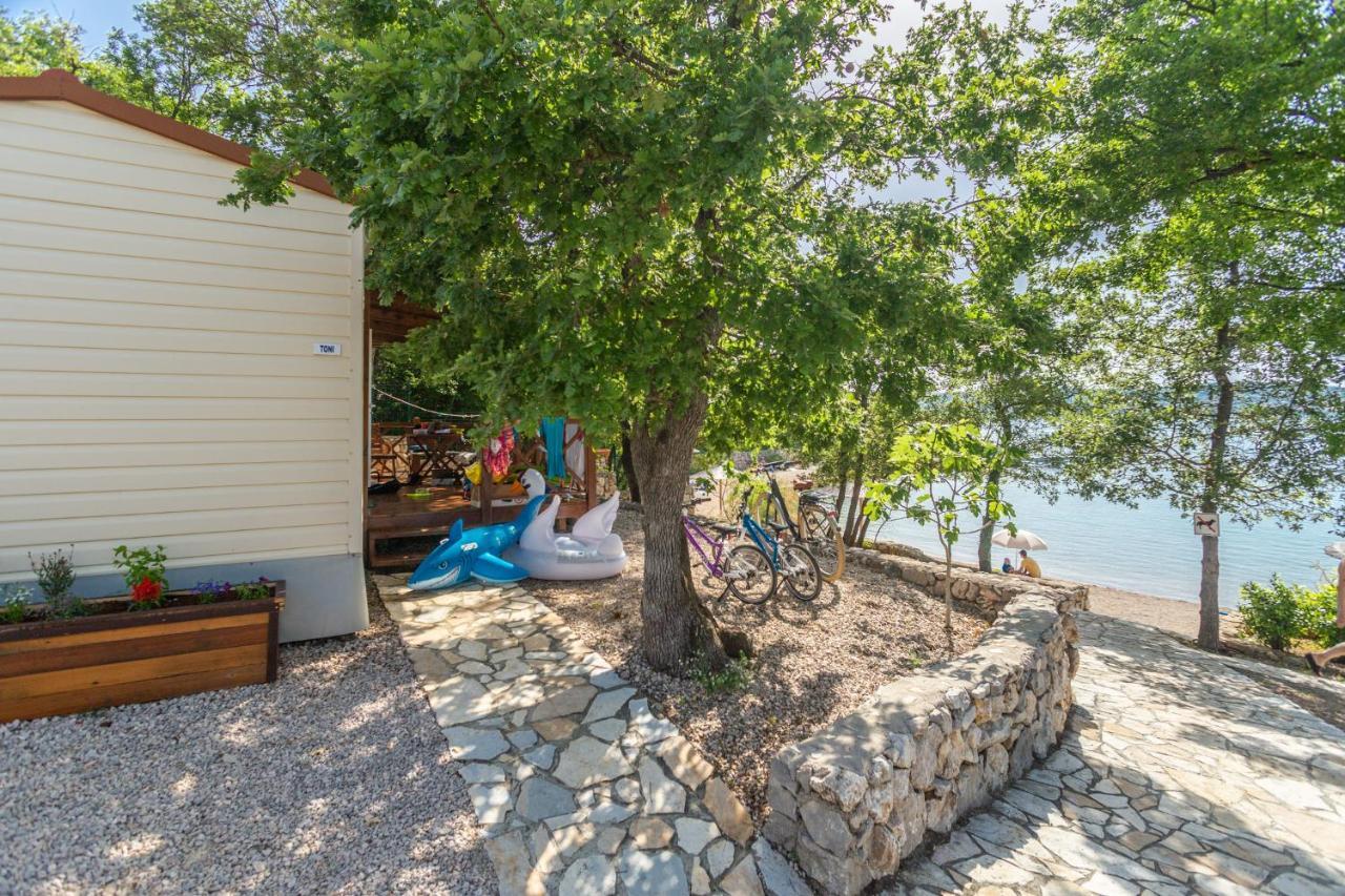 Krk Mobile Homes Klimno Luaran gambar